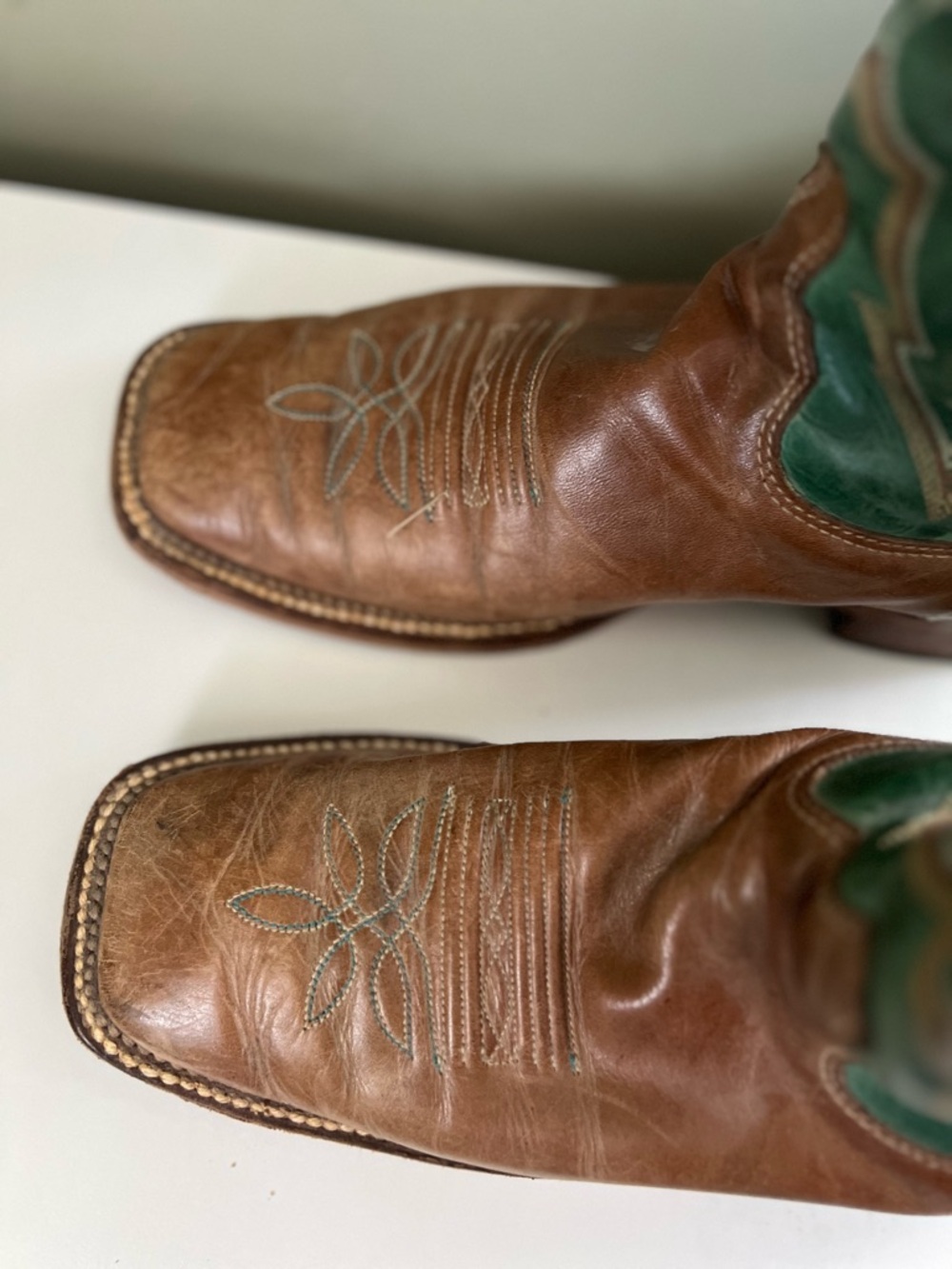 Women’s Justin Square Toe Cowboy Boots - Picture 3 of 5